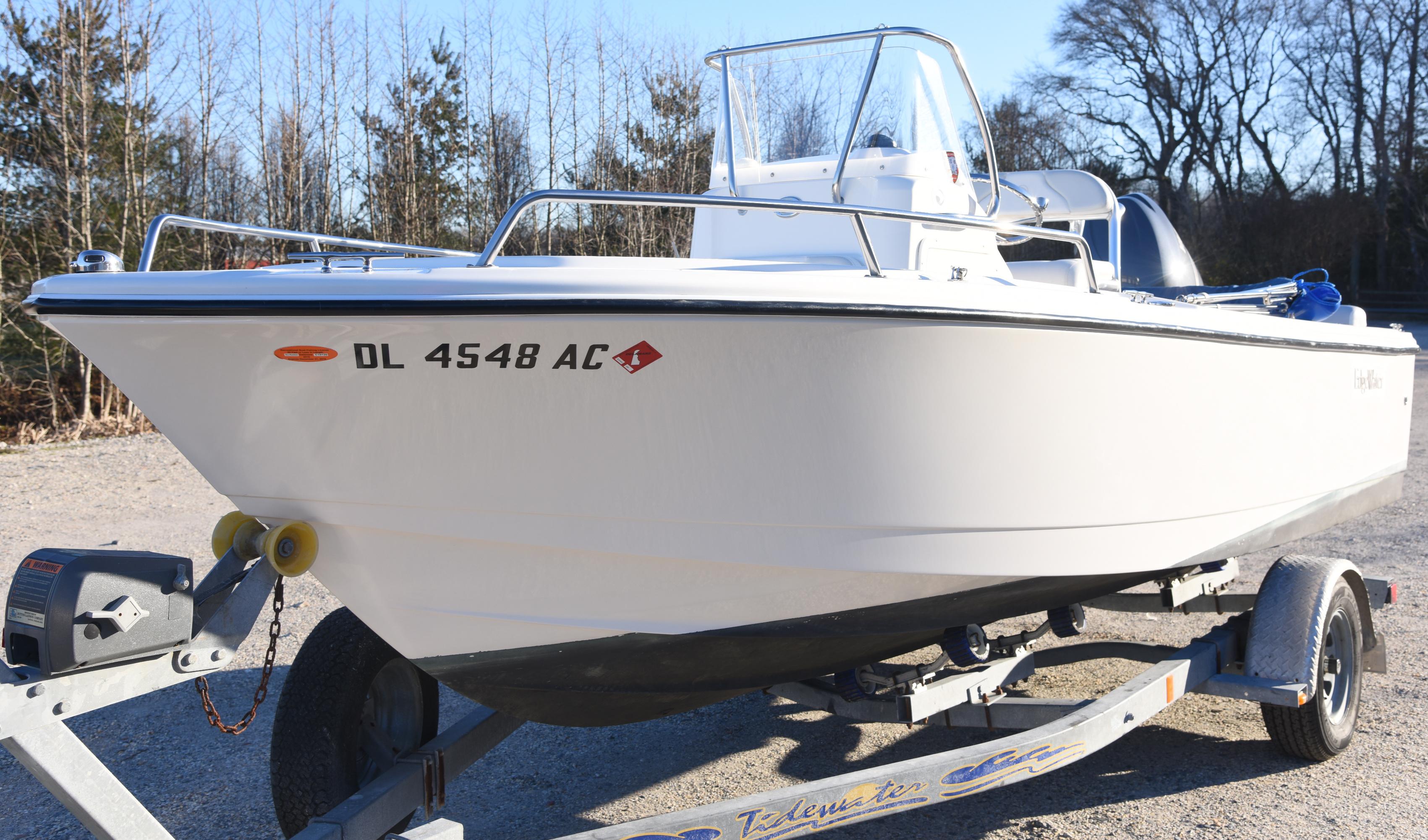 Single Owner 2010 Edgewater188CC 18ft center console boat with Yamaha F150 Outboard