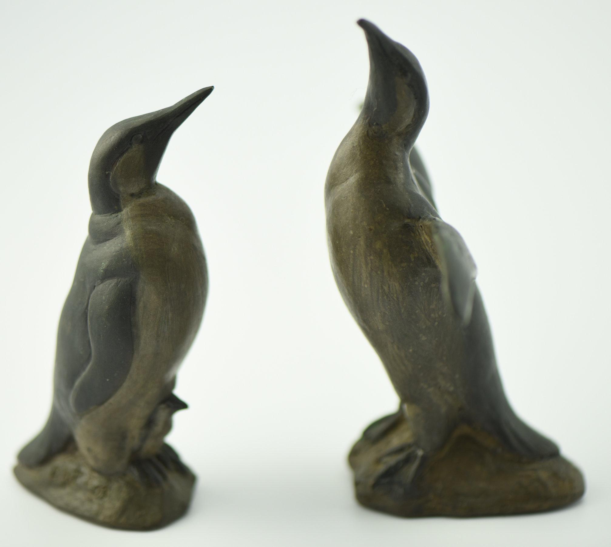 Lot #362 - Bronze Penguin family sculpture by David H. Turner: Mother Penguin with little one 4