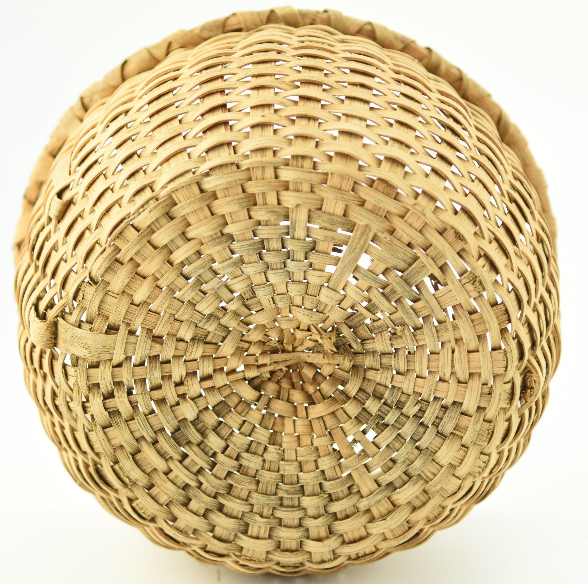Lot #374 - 19th Century split Oak 9 ½” gathering basket with Oak handle excellent condition