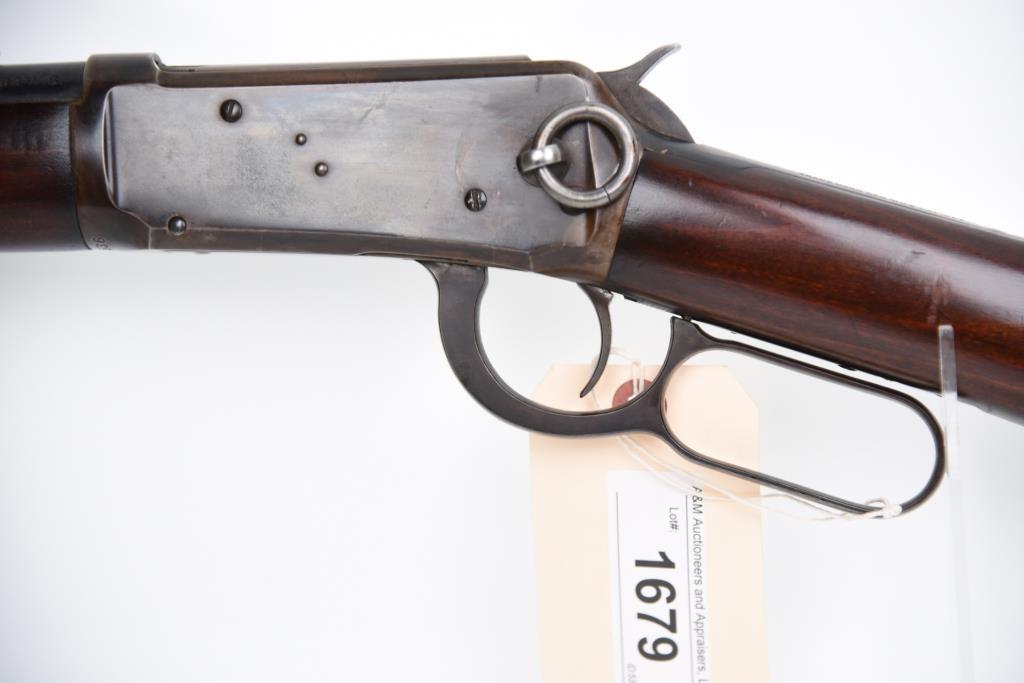 Lot #1679 - Winchester Reapeating Arms Co 1894 Saddle Ring Carbine LA Rifle SN# 517536 .32 WS