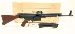 Lot #1830 - German Sport Guns/Imp ATI GSG Schmeisser STG-44 Car SA Carbine SN# A566293 .22 LR