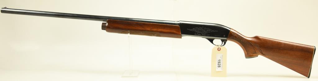 Lot #1928 - Remington Arms Co 1100 Semi Auto Shotgun SN# M611570V 12 GA
