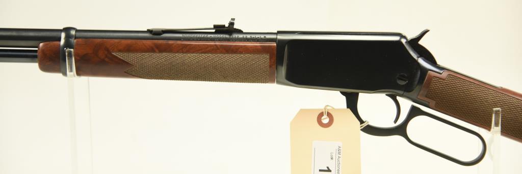 Lot #1943 - Winchester 9422 Lever Action Rifle SN# F649418 .22 LR