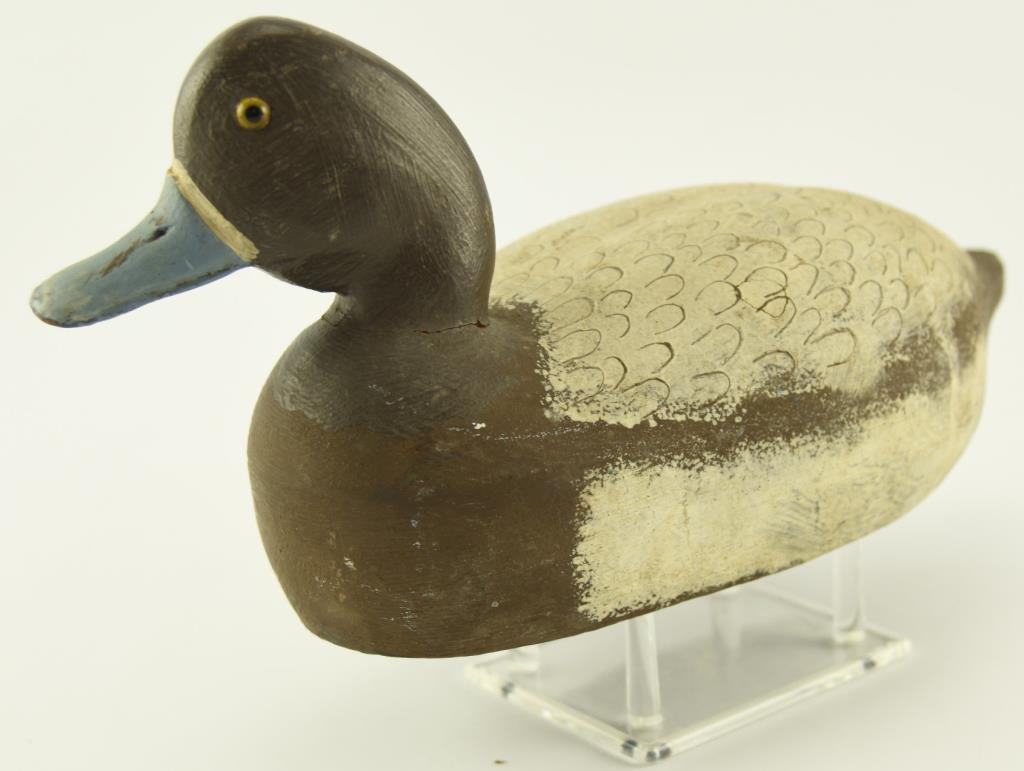 Lot # 4571 - Herb Allibone, Bordentown, NJ Greater Bluebill hen decoy. Scratch paint, lead keel