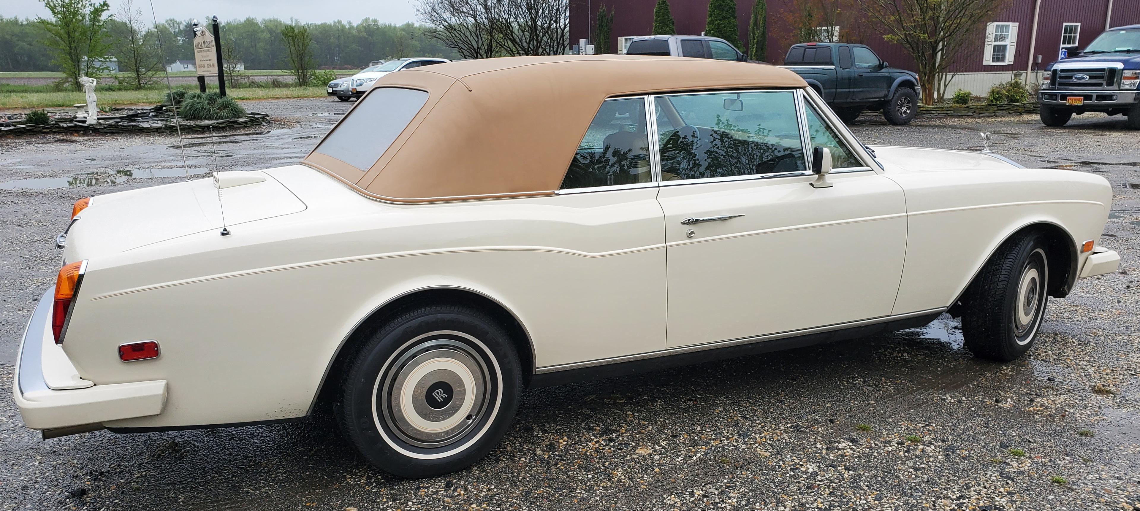 1989 Rolls Royce Continental Corniche II two door convertible. 6.8L V8 OHV 16V RWD Engine.