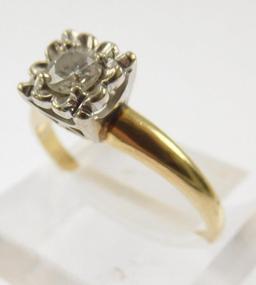 Lot #6: 14k ladies solitaire engagement ring (14k yellow gold tapered narrow half round shank/