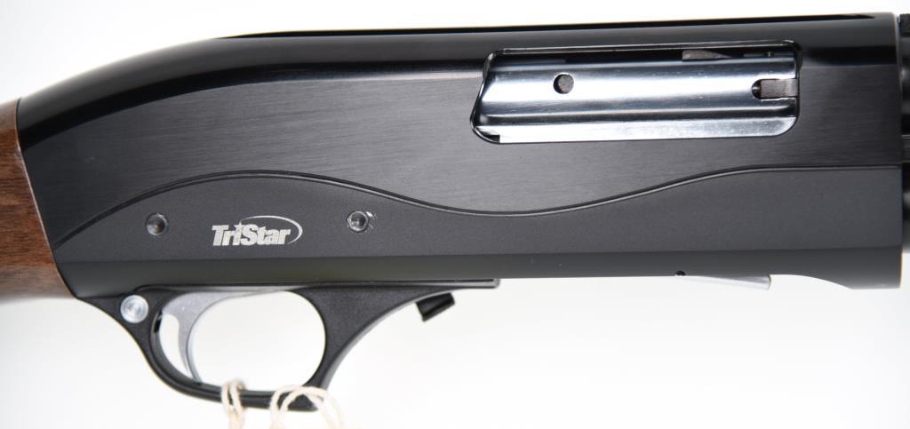 MANUFACTURER/IMP BY: TRI-STAR ARMS NKC, MODEL: COBRA III, ACTION TYPE: Pump Action Shotgun,