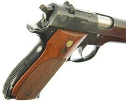 MANUFACTURER/IMP BY: SMITH & WESSON, MODEL: 39-2, ACTION TYPE: Semi Auto Pistol, CALIBER/GA: