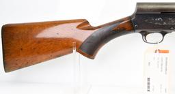 Browning Arms Co Light Twelve A5 Semi Auto Shotgun 12 GA MODERN