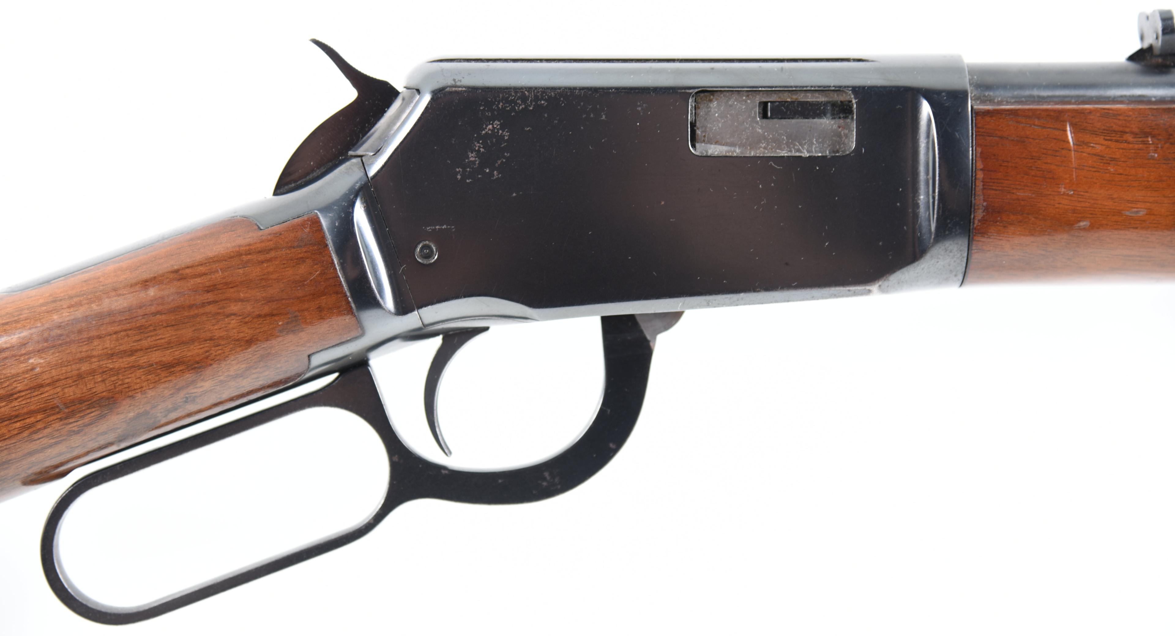 WINCHESTER 9422 Lever Action Rifle .22 Cal