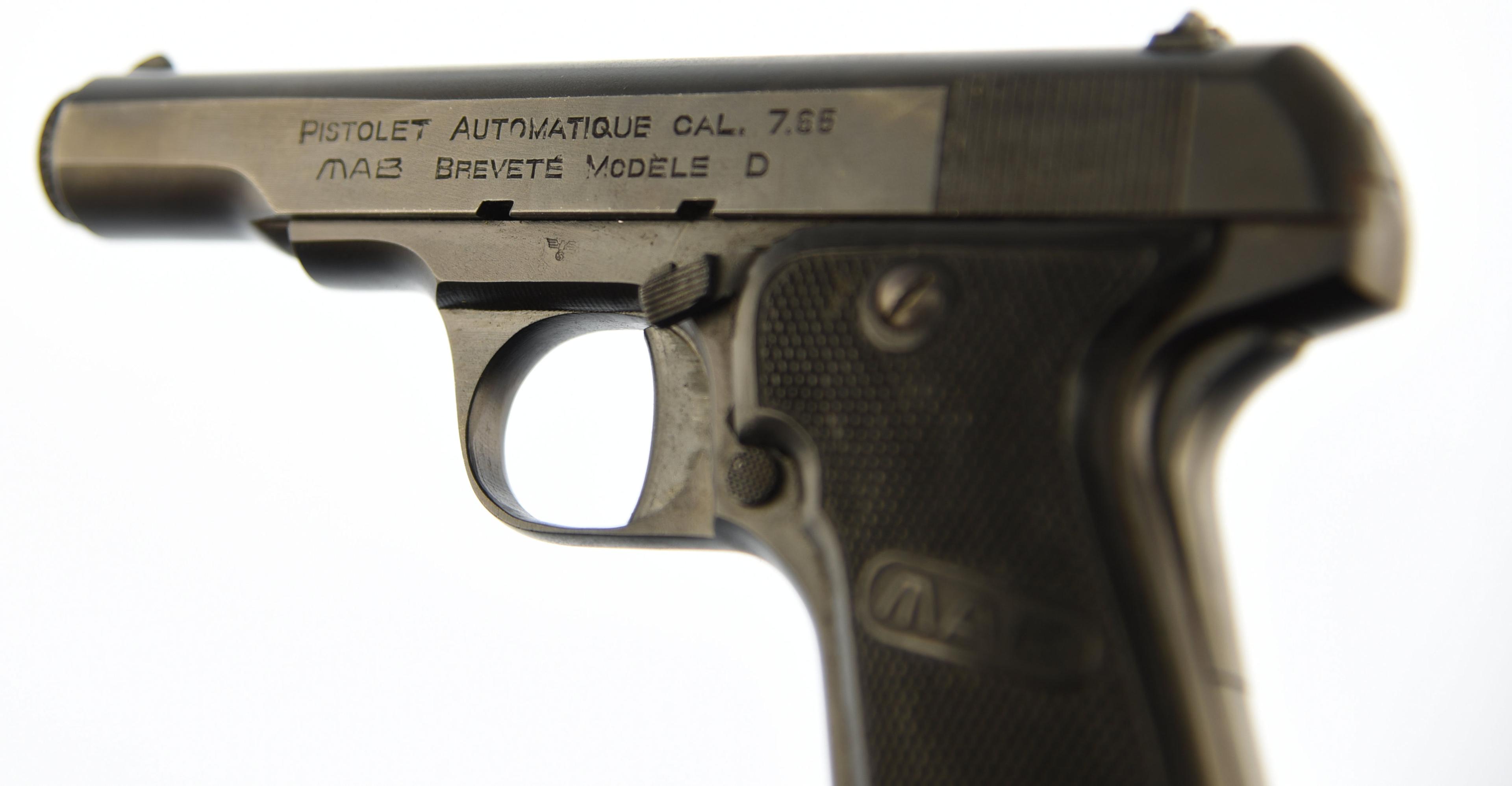 Manufacture d'Armes de Bayonne (MAB) D Type 1 Semi Auto Pistol