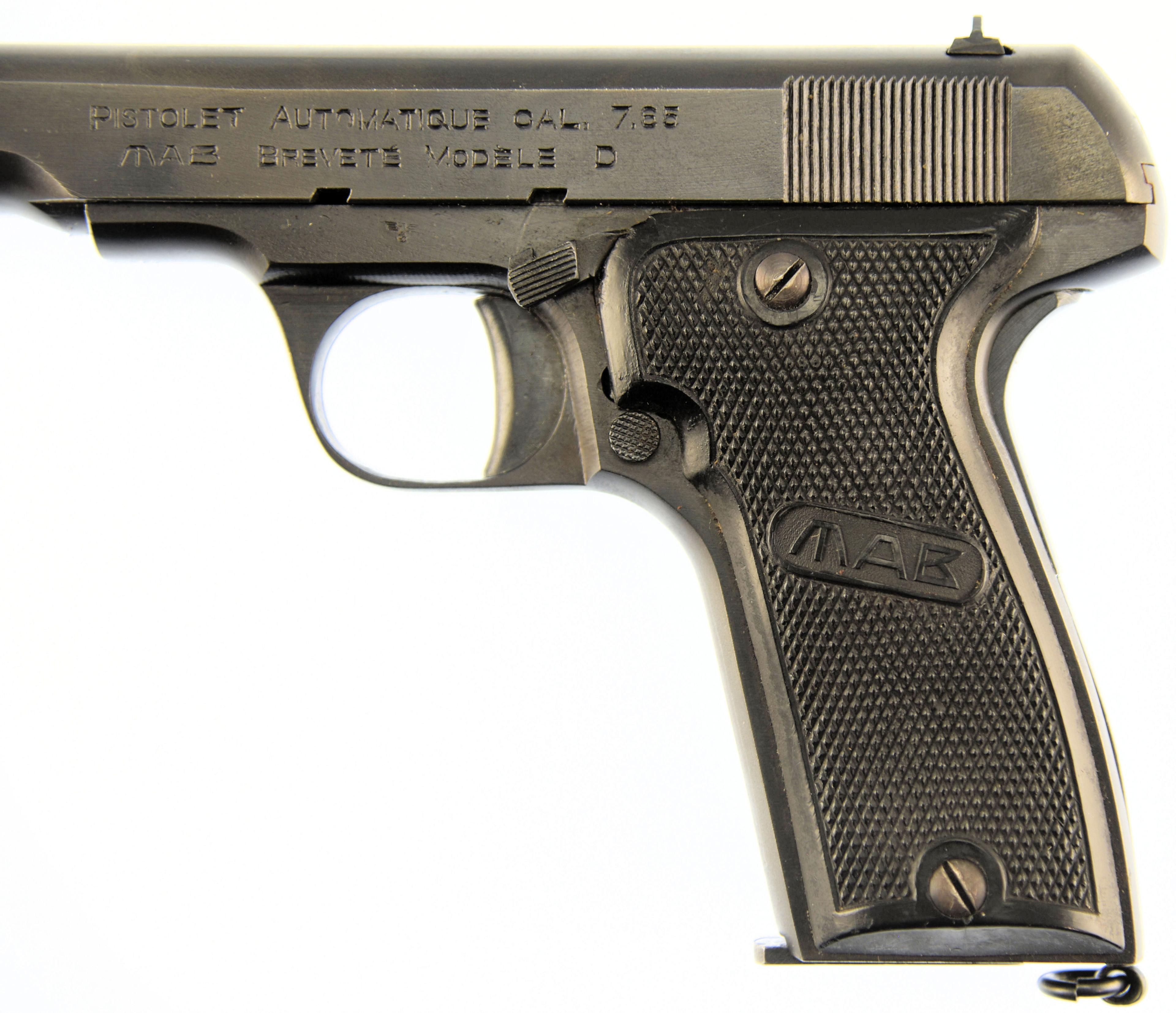 Manufacture d'Armes de Bayonne (MAB) D Type 1 Semi Auto Pistol