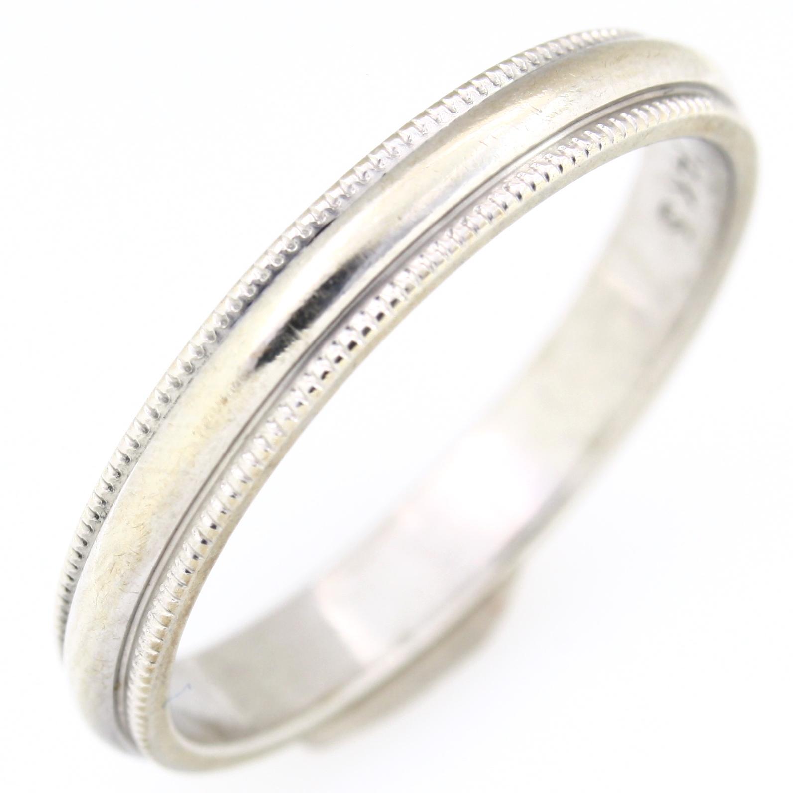 Estate 14K white gold milgrain band ring