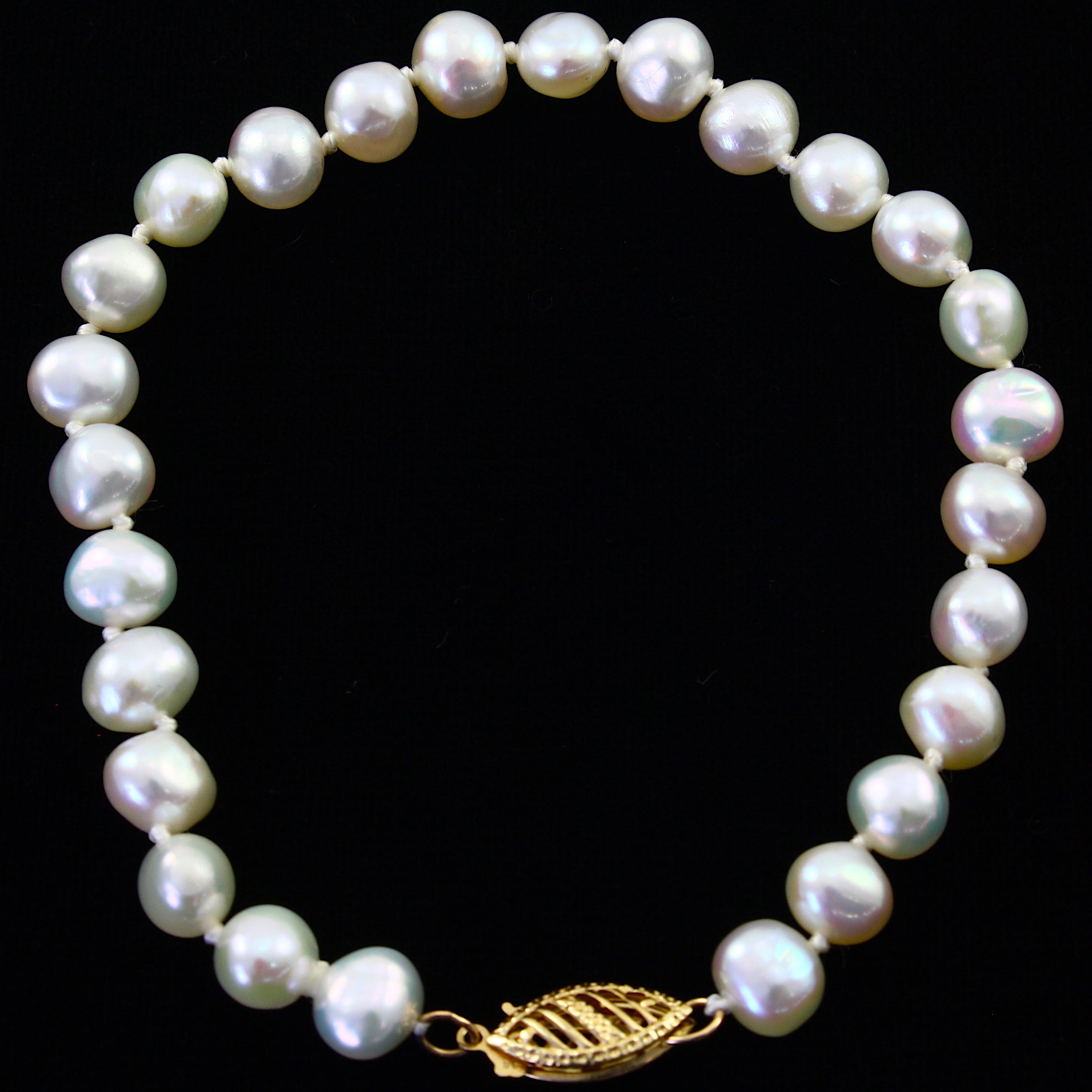 Estate Akoya semi-baroque pearl bracelet