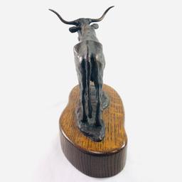 Signed 1980 Donna Dobberfuhl solid bronze "Texas Star" longhorn steer figurine