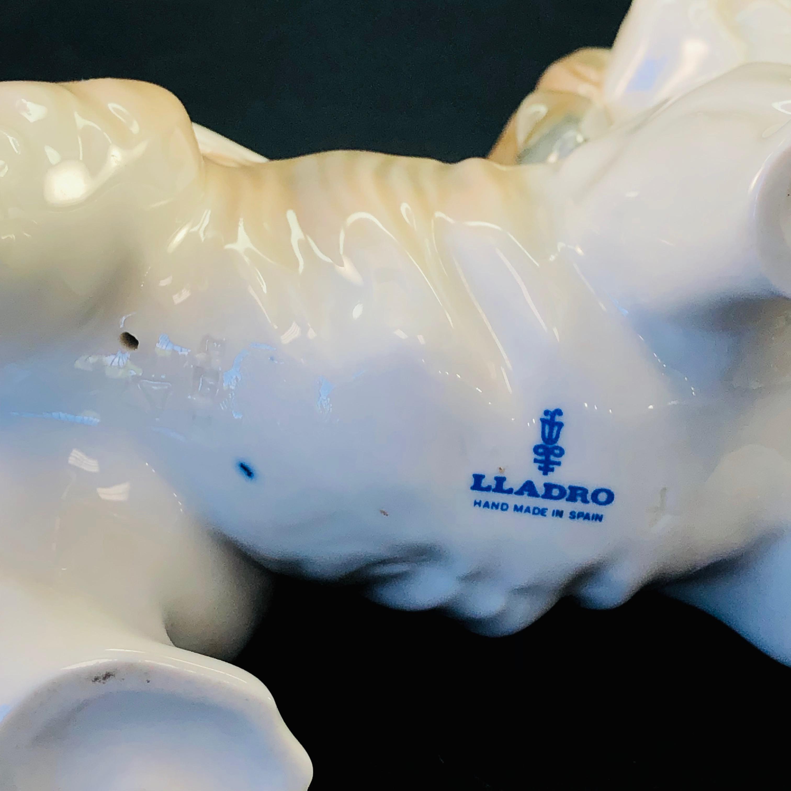 Estate Lladro #4642 "Lhasa Apso/Tibetan Terrier" porcelain figurine
