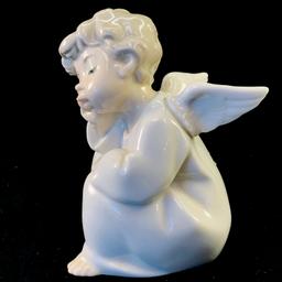 Estate Lladro #4539 "Angel Thinking" porcelain figurine with original box