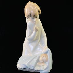 Estate Lladro #4635 "Angel with Child" porcelain figurine with original box