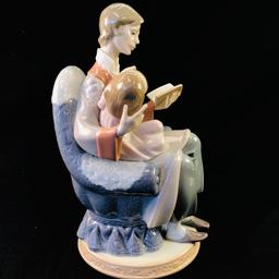 Estate Lladro #5584 "Father's Day" porcelain figurine with original box