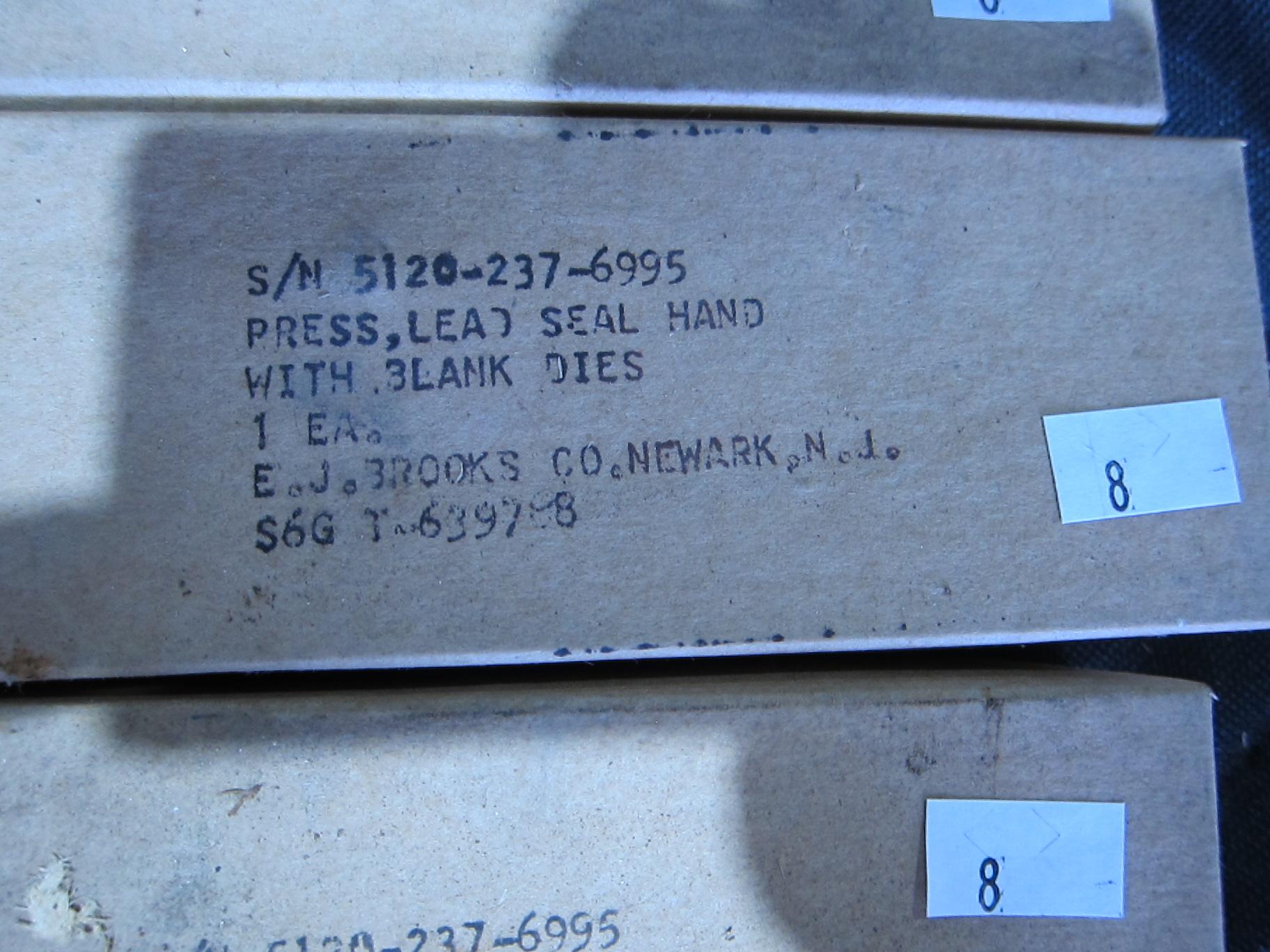 (4) Lead Press Seals