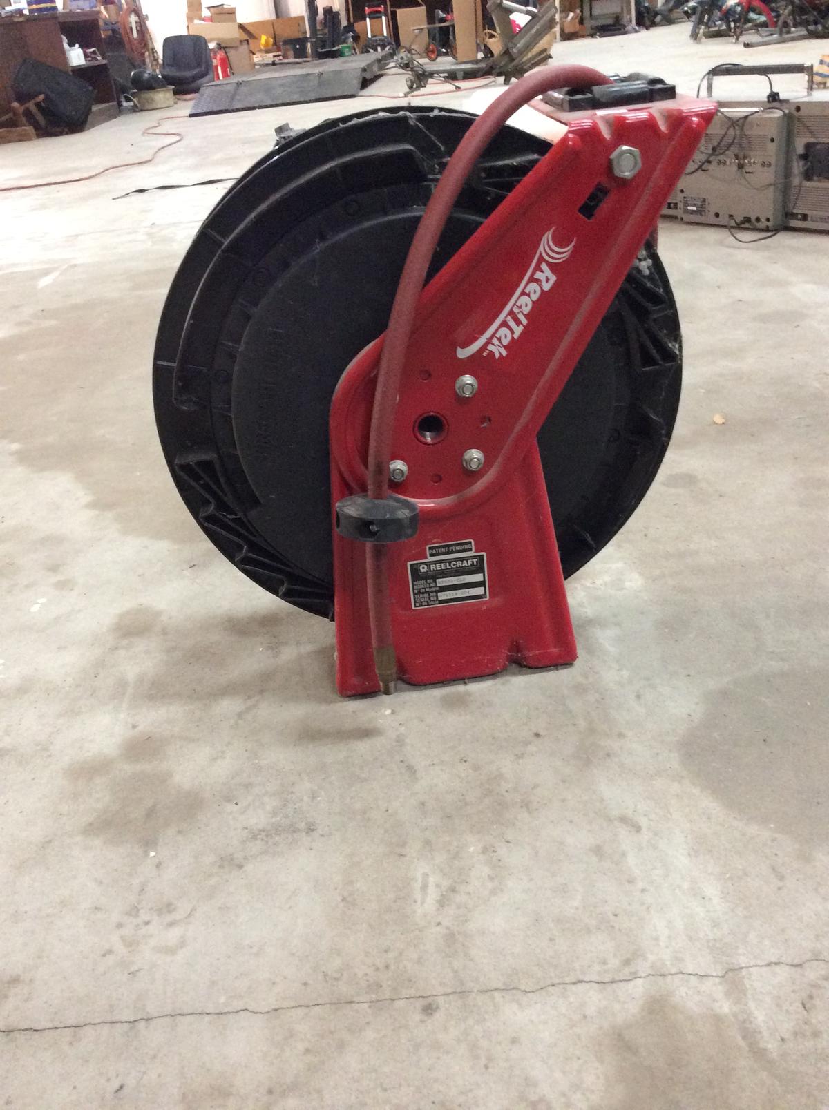 ReelTek Model# RT650-OLP Air Hose Reel