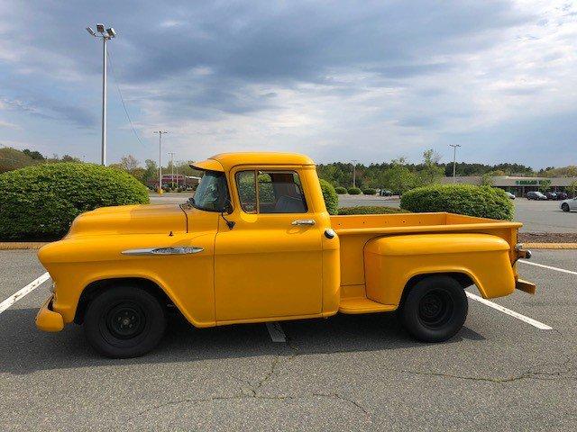 1957 CHEVROLET 3100 SERIES CUSTOM 2 DOOR STEP SIDE PICKUP