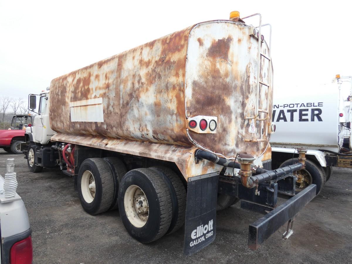 1985 Mack DM685s Water Truck, SN:1MZB120C6FA054834, Mack Twin Stick, 15' St