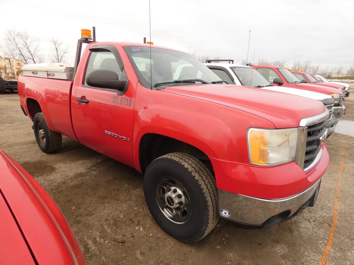 2007 GMC 2500 Pickup, SN:1GTHC24K67E532383, Gas, Auto, Standard Cab, Long B