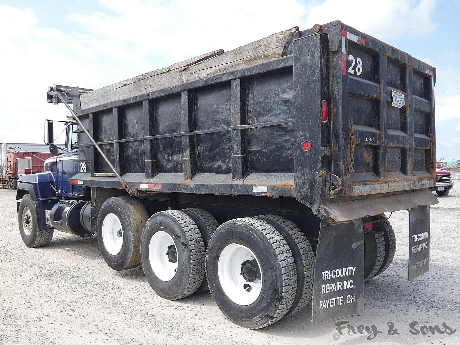 1995 Mack RD688S Triaxle Dump Truck, SN:1M2P267C45M022649, Mack E7 350 Dies