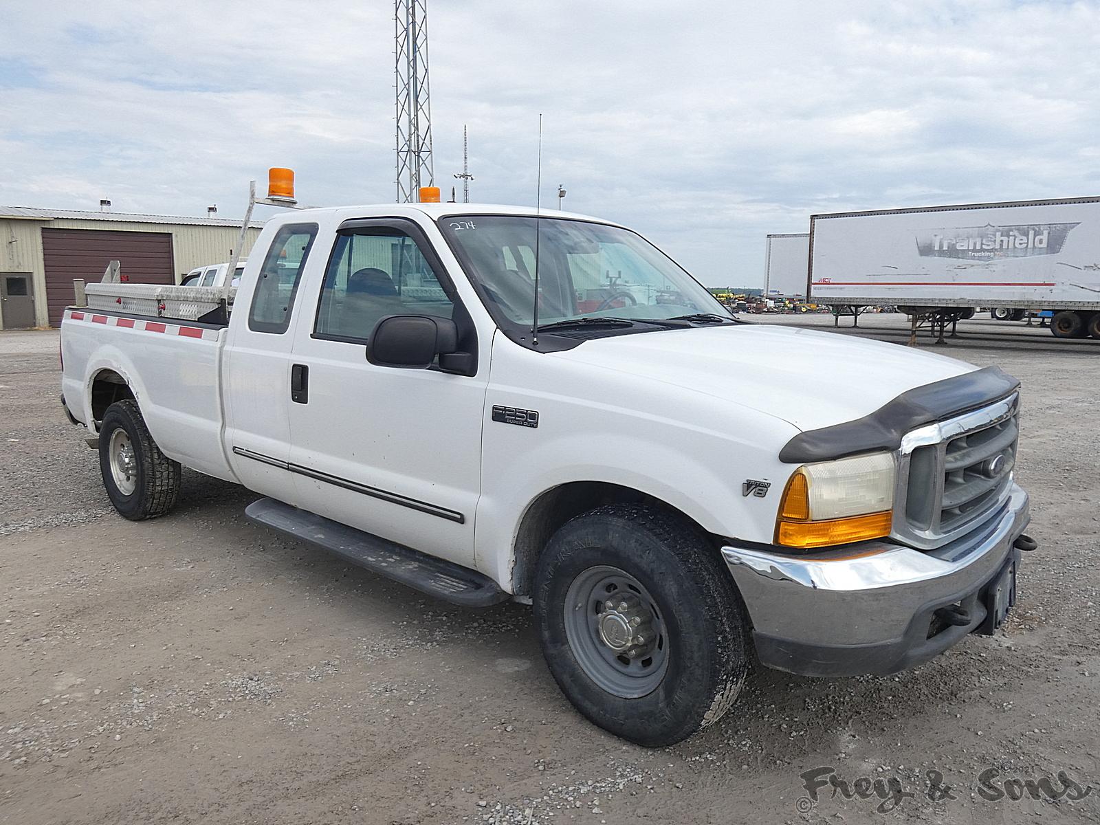 2000 Ford F250 Ext. Cab Pickup, 1FTNX20L1YEA14740, V8 Gas, Auto, 2wd, Long