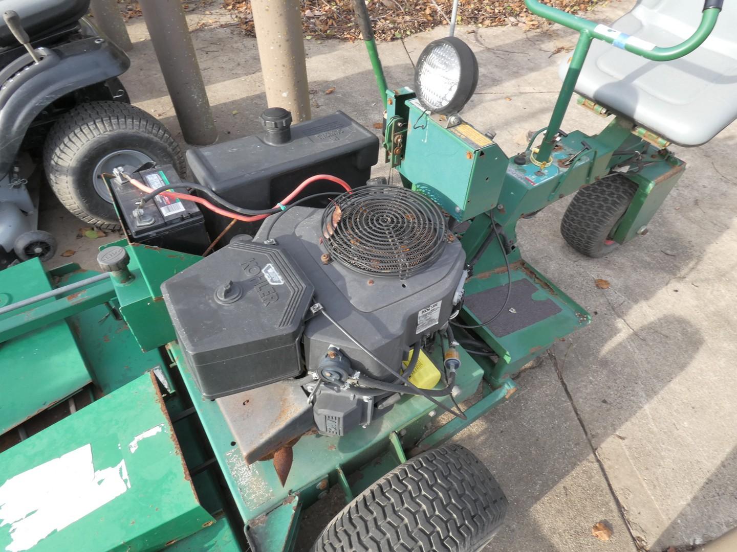 Bobcat T3101 Front Mtd Riding Mower, Kohler Gas