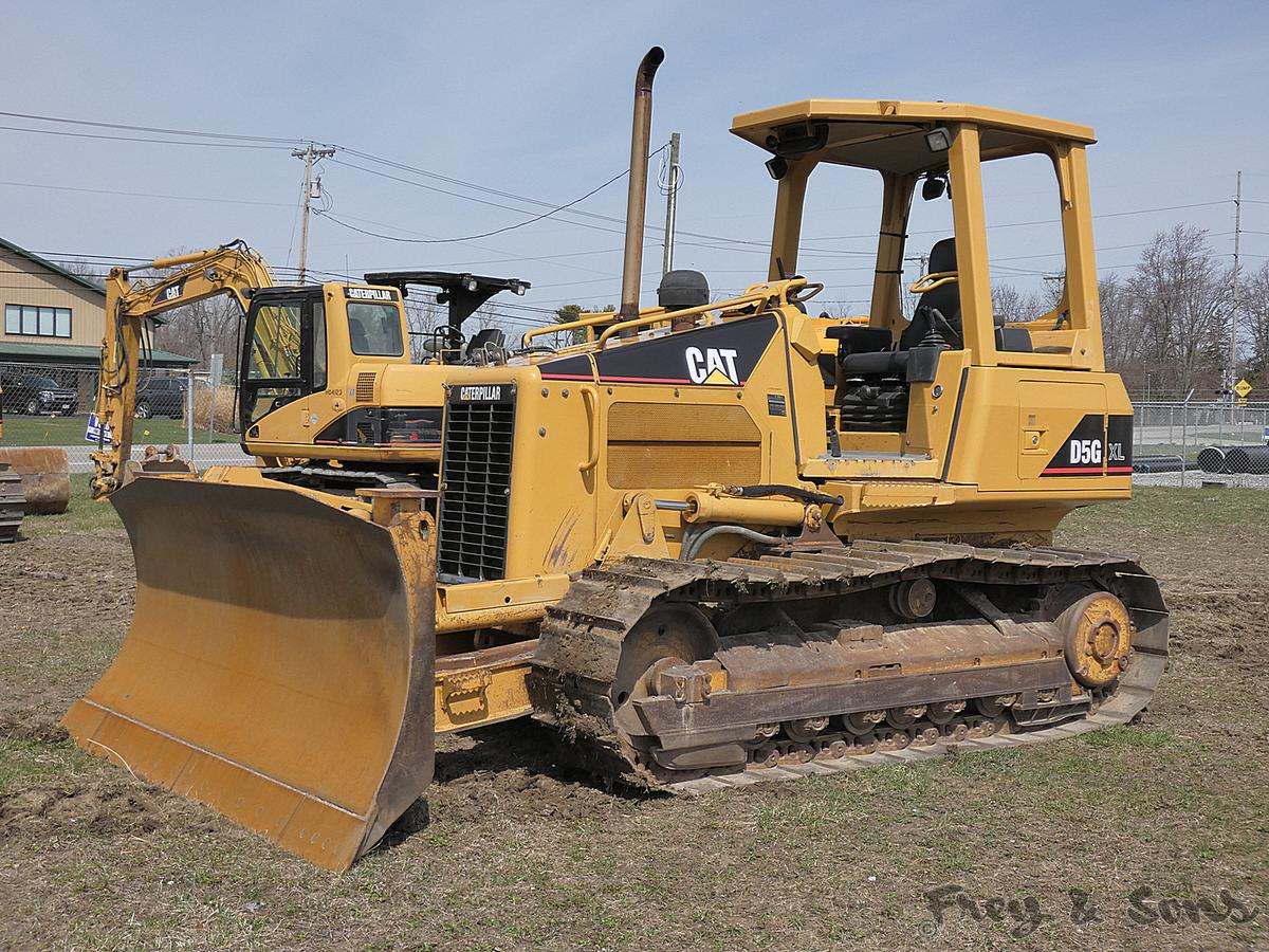 2007 Caterpillar D5G XL Dozer, SN CAT00D5GEWGB02831, ROPS, 6 way blade, Pre