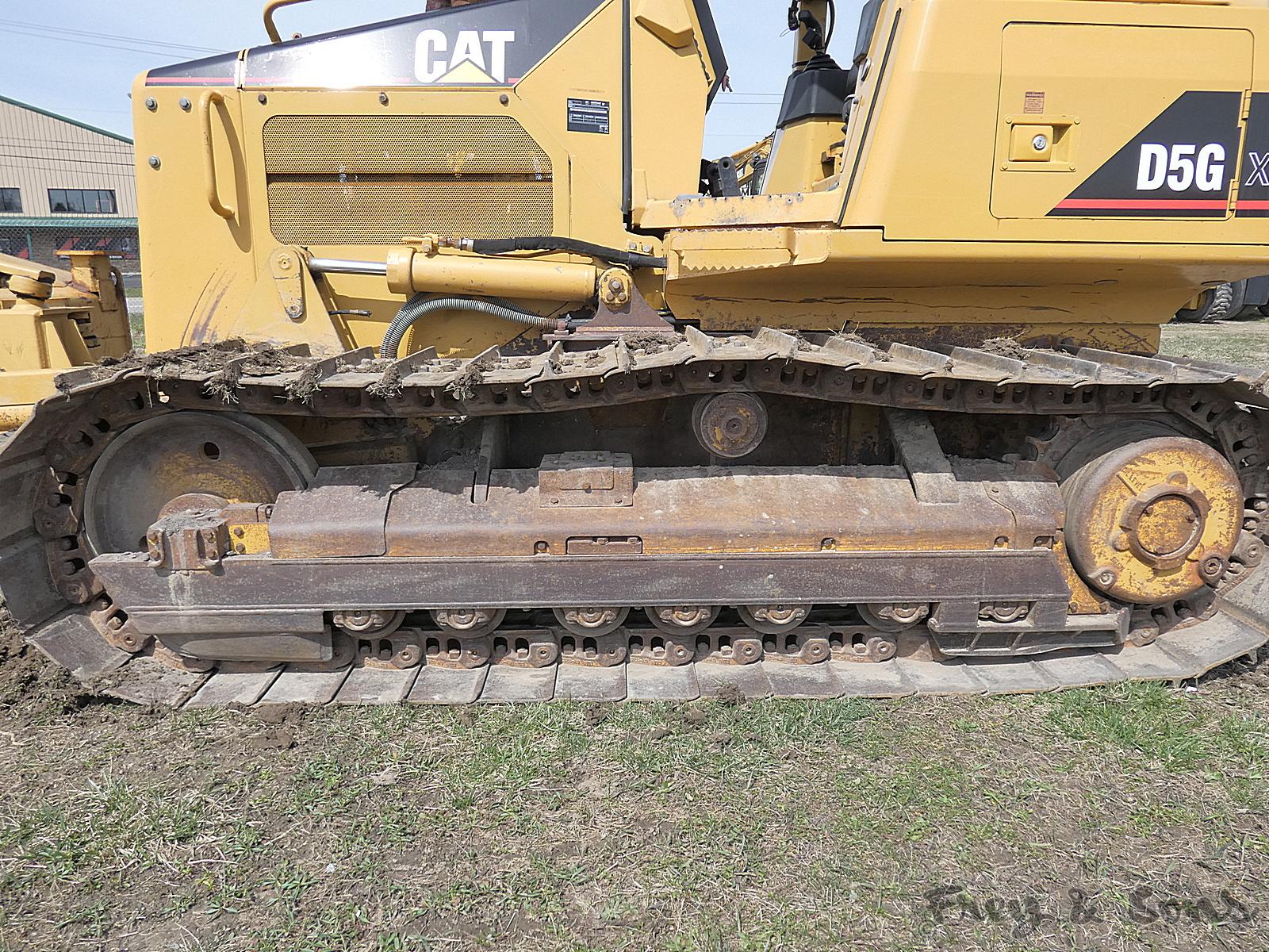 2007 Caterpillar D5G XL Dozer, SN CAT00D5GEWGB02831, ROPS, 6 way blade, Pre