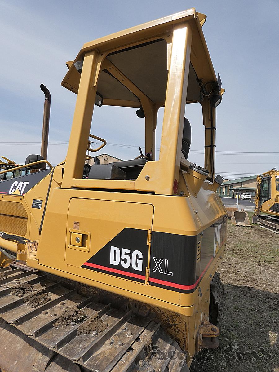 2007 Caterpillar D5G XL Dozer, SN CAT00D5GEWGB02831, ROPS, 6 way blade, Pre