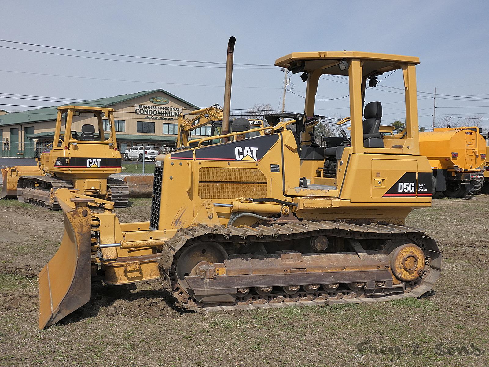 2007 Caterpillar D5G XL Dozer, SN CAT00D5GEWGB02831, ROPS, 6 way blade, Pre