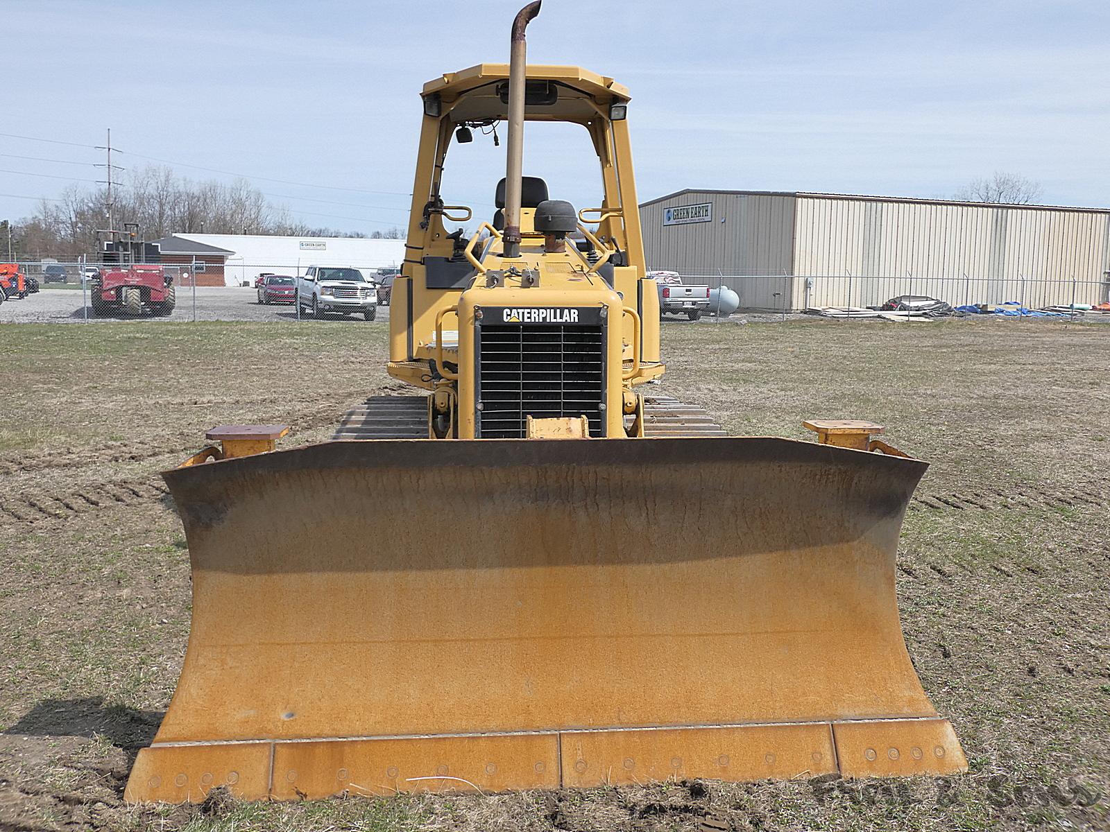 2007 Caterpillar D5G XL Dozer, SN CAT00D5GEWGB02831, ROPS, 6 way blade, Pre