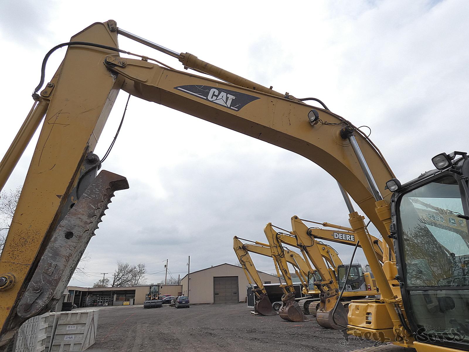 2005 Caterpillar 315C Hydraulic Excavator, SN:CJC02734, Cab / air, Cat QT &