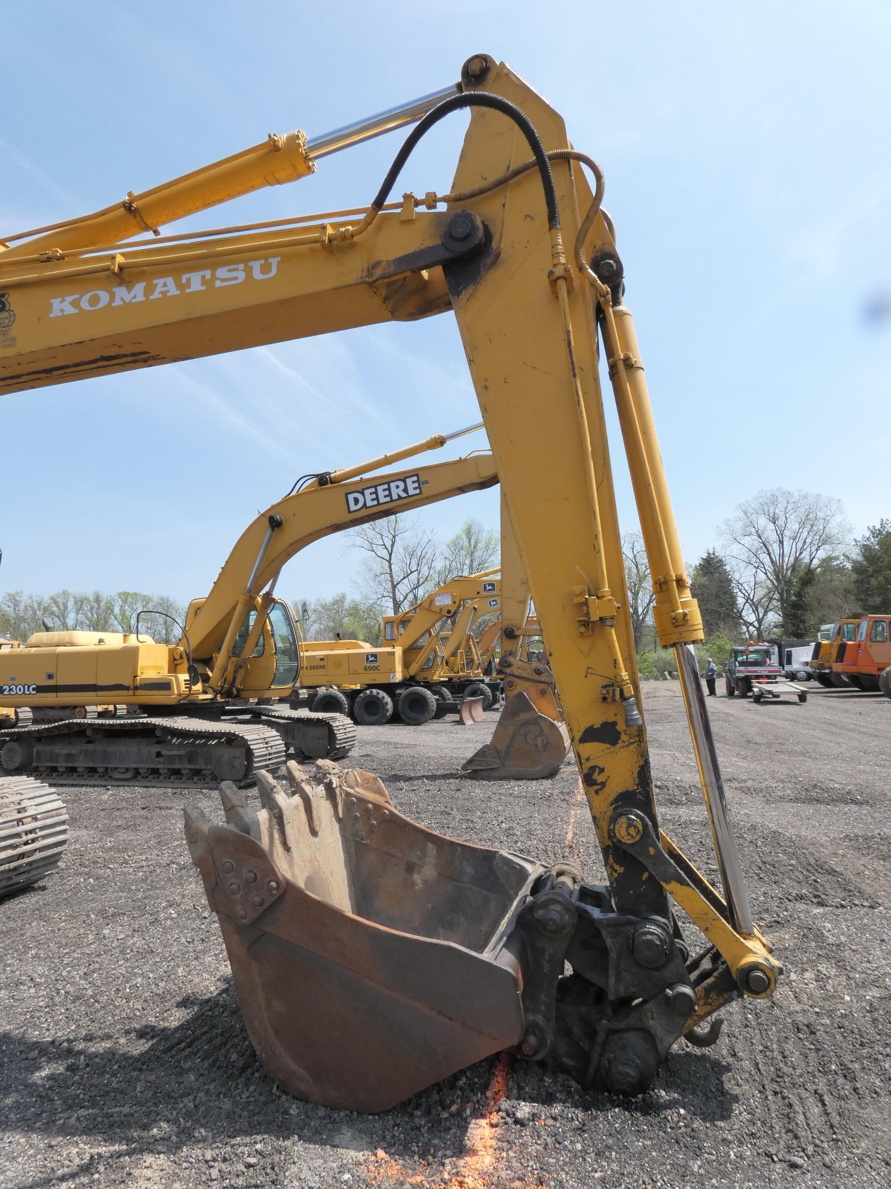 Komatsu PC200-5 Hydraulic Excavator, SN:T00309, Aux. Hyd, QT with 48'' Buck