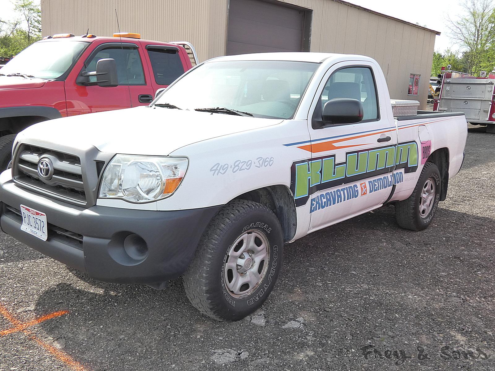 2009 Toyota Tacoma Pickup, SN:5TENX22N09Z639580, 285,258 miles.