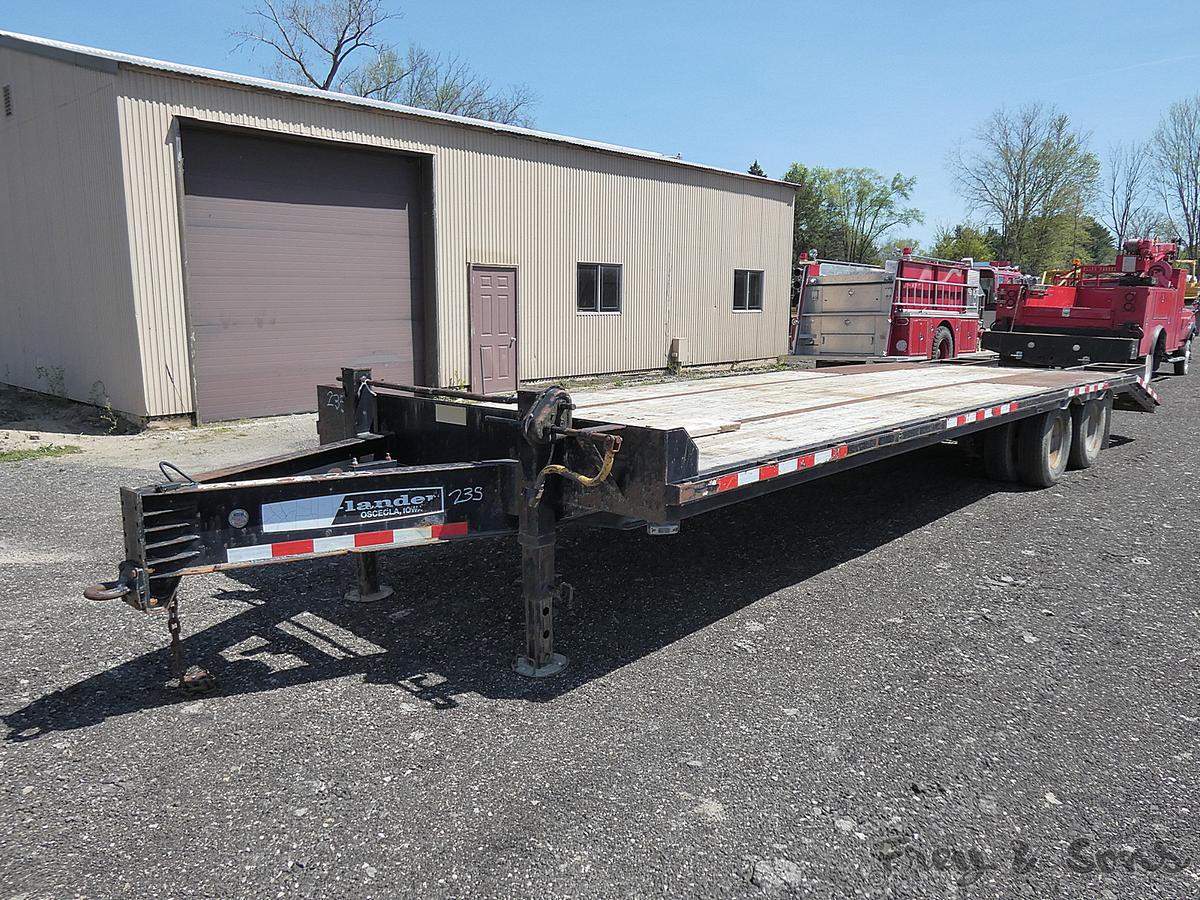 2006 MacLander 24' Tandem Tag Trailer, SN:4UVPF29X61007891 (Titled), 102''x