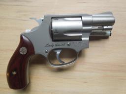 Smith & Wesson Lady Smith 38 S&W special cal