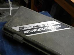 Craftsman Reciprocating Saw w/case