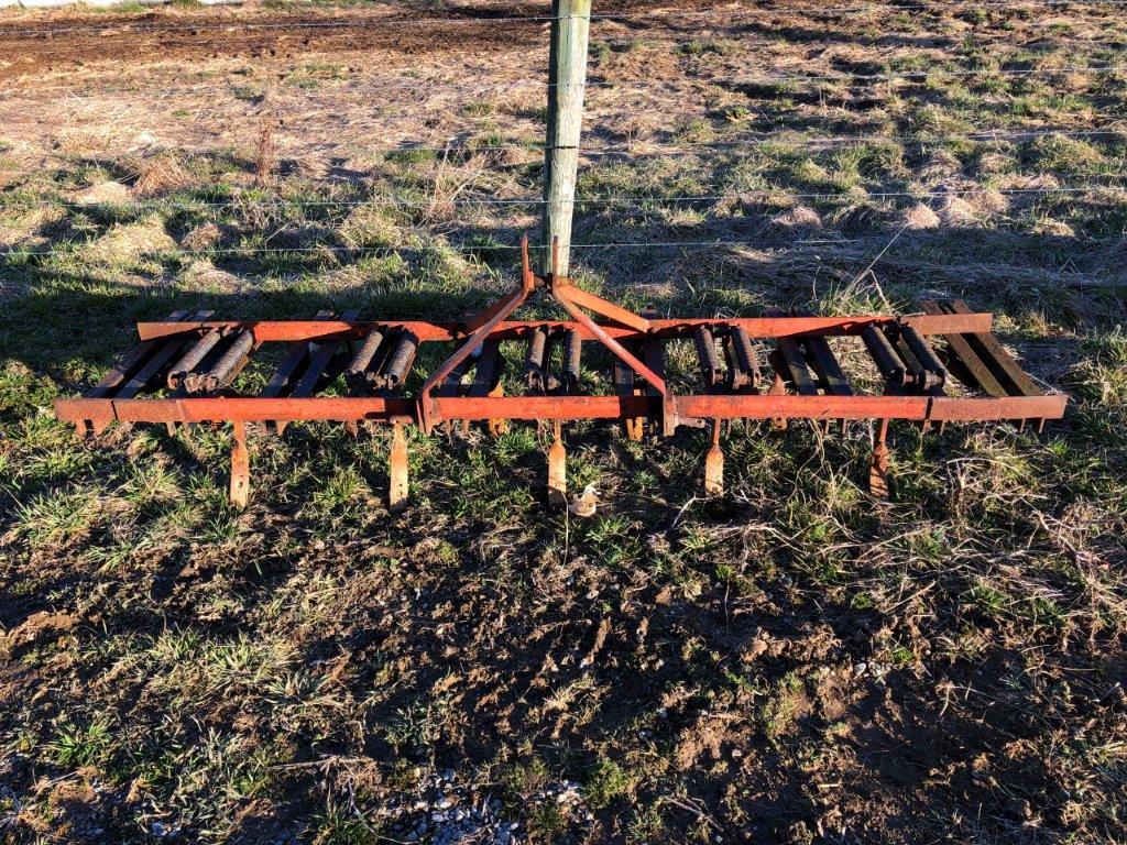 9 shank spring tooth harrow, 3 pt