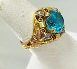 BEAUTIFUL 18K YELLOW GOLD ESTATE RING