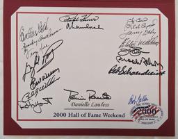 RARE INVESTMENT GRADE 2000 HALL OF FAME WEEKEND WITH 18 HALL OF FAME SIGNATURES