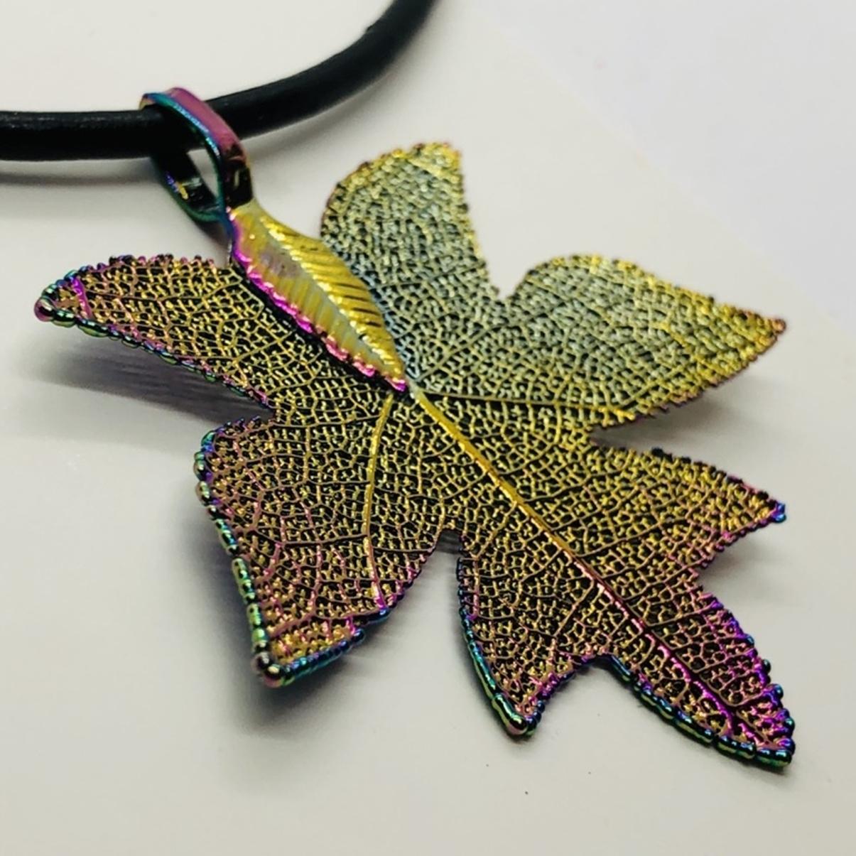 FASHION JEWELRY LEAF NECKLACE