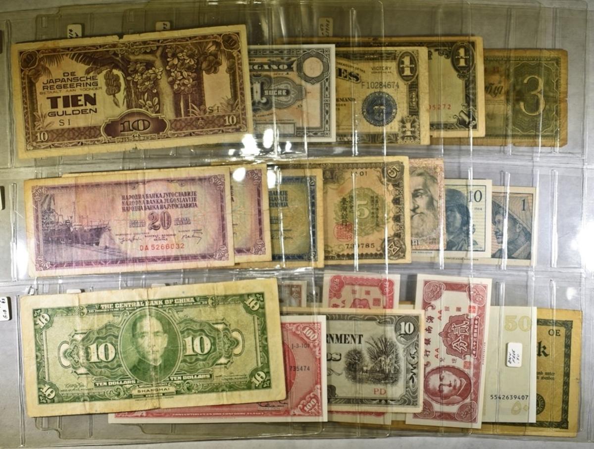 FOREIGN CURRENCY MIXED LOT