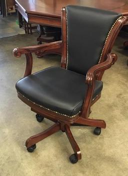 Game Table with 6 Chairs