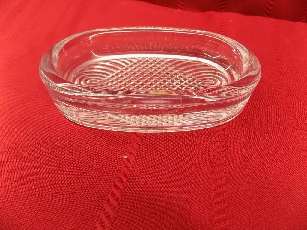 crystal dish approx. 6 1/2"x 4 3/8"