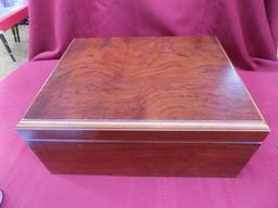 Humidor approx. 12 1/4"x 9 3/4" x 5 1/4"